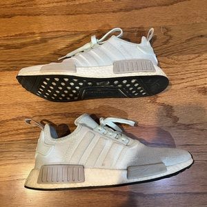 Adidas NMD _R1 Womens Tennis Shoe
